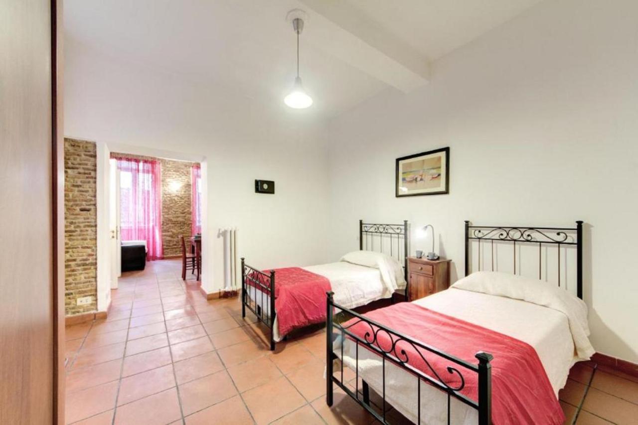 Domus Coronari Rome Luaran gambar